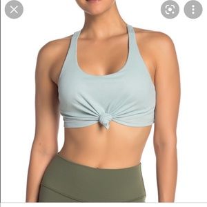 Alo yoga sports bra